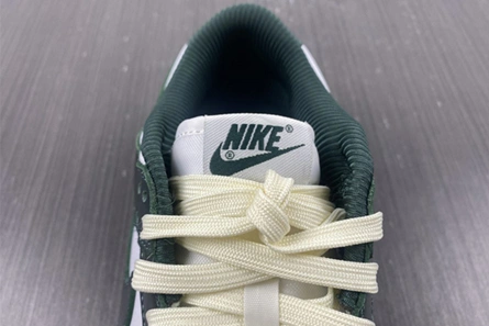 Affordable 1370 Nike Dunk Low Vintage Green (W) DQ8580-100
