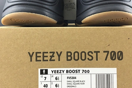 1:1 copy Affordable 6217 ADIDAS YEEZY BOOST 700 UTILITY BLACK - FV5304