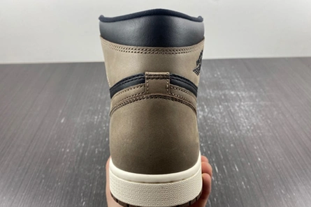Luxury copy Air Jordan 1 High OG “Palomino” DZ5485-020 Sophisticated 4444