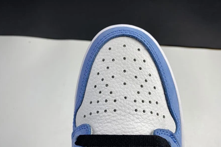 Everyday-priced Air Jordan 1 High OG University Blue 555088-134 Sophisticated 3498