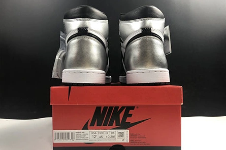 Accessible luxury Air Jordan 1 High OG WMNS “Silver Toe” CD0461-001 DailyWear 2279