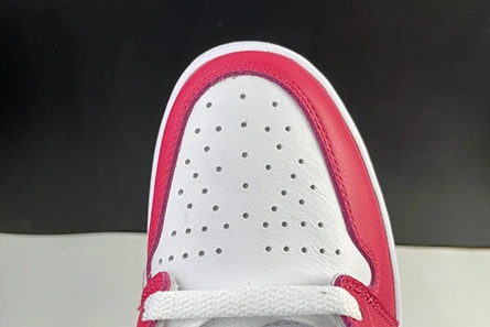 Modestly priced Air Jordan 1 High OG“Light Fusion Red” 555088-603 EasyMatch 7504