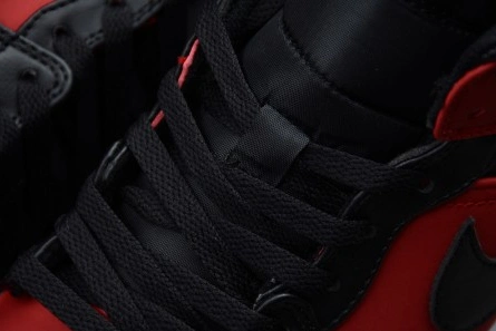 Parallel design Air Jordan 1 Mid Gym Red Black 554724-610 Soft 1556