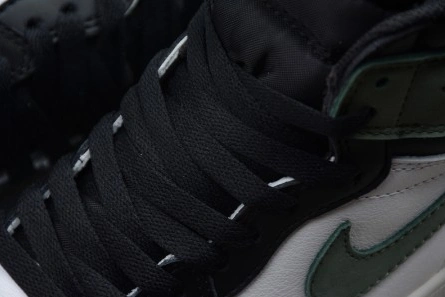 Parallel design Air Jordan 1 Retro 