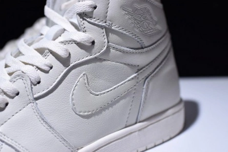 Low-cost Air Jordan 1 Retro High OG Sail MENS 555088-114 Trendsetting 3135