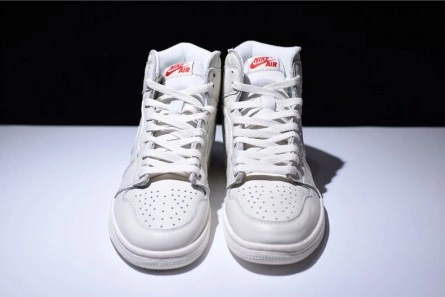Low-cost Air Jordan 1 Retro High OG Sail MENS 555088-114 Trendsetting 3135