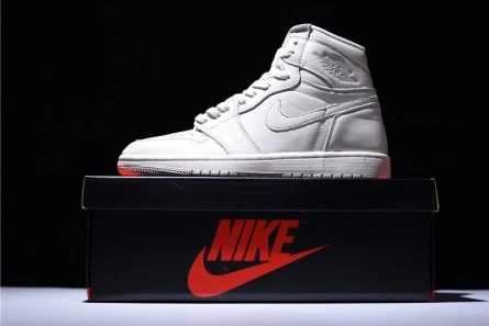 Low-cost Air Jordan 1 Retro High OG Sail MENS 555088-114 Trendsetting 3135