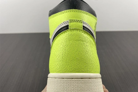 1:1 copy Air Jordan 1 Retro High OG Visionaire 555088-702 Functional 9231