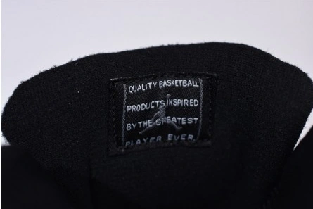 Reasonably priced Air Jordan 11 “Cap and Gown” black  378037-005 Versatile 4652