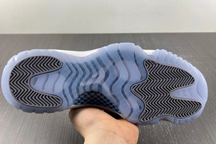 Price-wise Air Jordan 11 Low “Cement Grey” AV2187-140 Trendsetting 8813