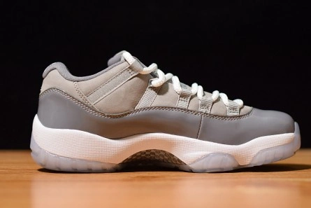 Style match Air Jordan 11 Low Cool Grey 528895-003 EasyMatch 8810