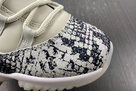 Mirror Air Jordan 11 Low Snake Light Bone CD6846-002 Refined 2977