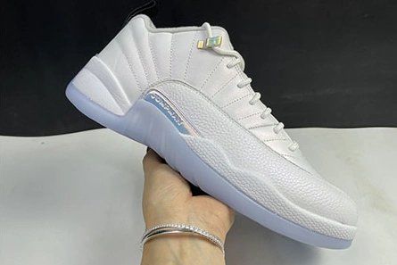 Pricetag-smart Air Jordan 12 Retro Low Easter DB0733-190 EyeCatching 3474