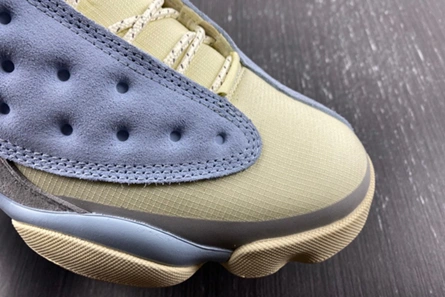 Reasonably priced Air Jordan 13  SOLEFLY DX5763-100 Bright 9260