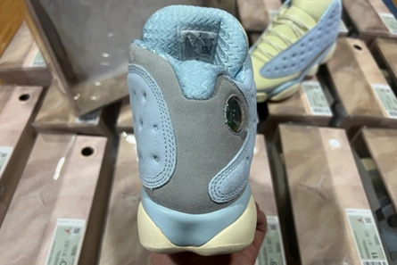 Reasonably priced Air Jordan 13  SOLEFLY DX5763-100 Bright 9260