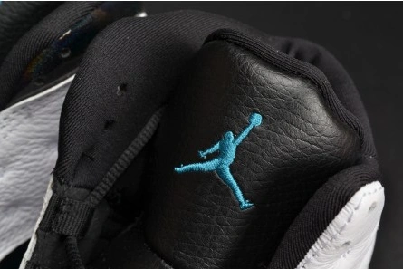 Replica Air Jordan 13 Retro “Barons Hologram” white grey mens 414571-115 Durable 3676