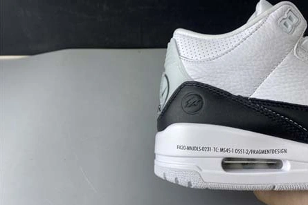1:1 copy Air Jordan 3 AJ3 x fragment DA3595-100 Affordable 4581