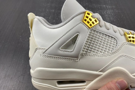 Clearance-priced Air Jordan 4 “Metallic Gold” AQ9129-170 Durable 243