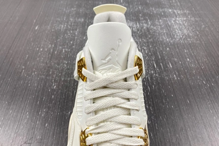 Clearance-priced Air Jordan 4 “Metallic Gold” AQ9129-170 Durable 243