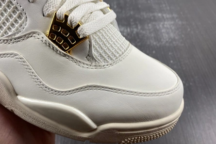 Clearance-priced Air Jordan 4 “Metallic Gold” AQ9129-170 Durable 243
