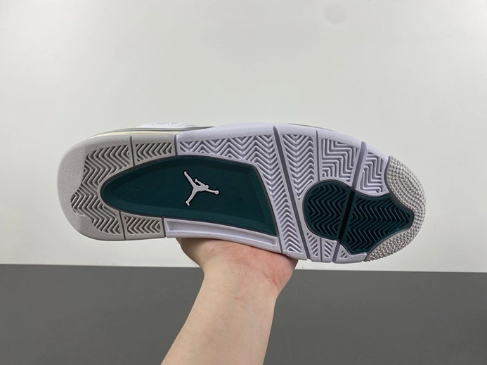 Marked-down Air Jordan 4 “Oxidized Green” FQ8138-103 Durable 3140