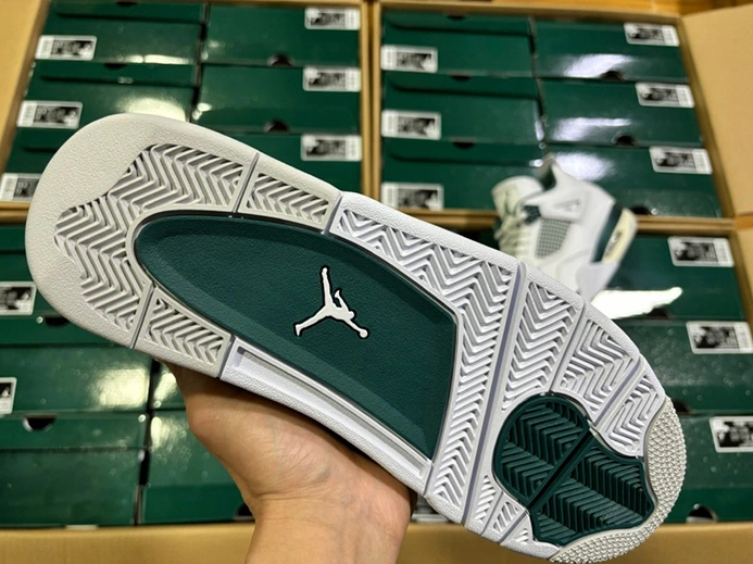 Marked-down Air Jordan 4 “Oxidized Green” FQ8138-103 Durable 3140