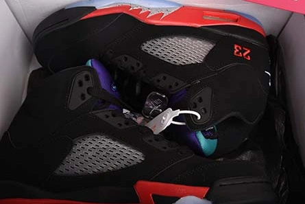 Reasonably priced Air Jordan 5 “Top 3” CZ1786-001 Vibrant 1095