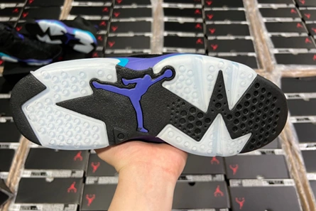 Replica Air Jordan 6 ‘Aqua’ CT8529-004 Sleek 389
