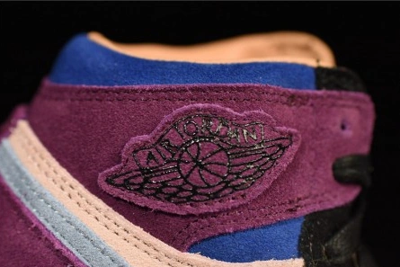 Inspired design Aleali May Air Jordan 1 Viotech Fur Tongues BV2613-600 EasyMatch 7238