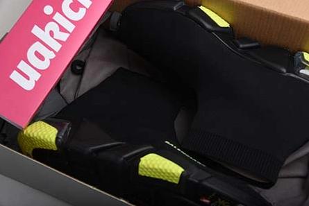 Clone AllSeason 220 BALENCIAGA SPEED TRAINER YELLOW BLACK 6279