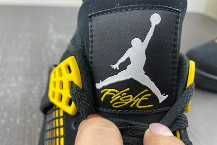 Everyday-priced AllSeason 6797 Jordan 4 Retro Thunder (2023)  DH6927-017
