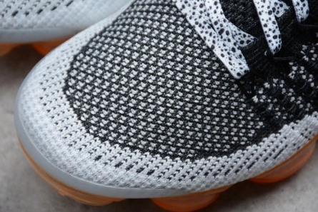 Reproduction AllSeason 9000 More info Web results Nike Air VaporMax Mango Black Silver Orange 942842-106