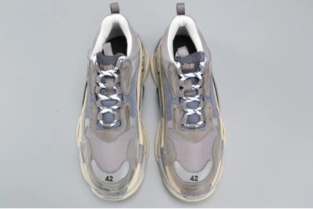 Master copy BALENCIAGA 17FW TRIPLE S WASHED SHOW SNEA GREY  MENS AED2900 Flexible 3587