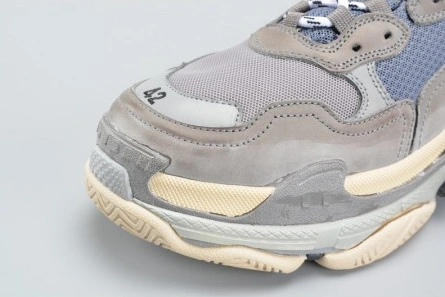 Master copy BALENCIAGA 17FW TRIPLE S WASHED SHOW SNEA GREY  MENS AED2900 Flexible 3587