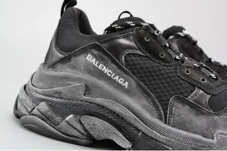 Fashion duplicate BALENCIAGA BLACK TRIPLE S TRAINER W06G01001 Trendy 4660