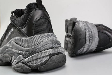 Fashion duplicate BALENCIAGA BLACK TRIPLE S TRAINER W06G01001 Trendy 4660