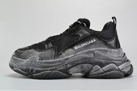 BALENCIAGA BLACK TRIPLE S TRAINER W06G01001 Trendy 4660