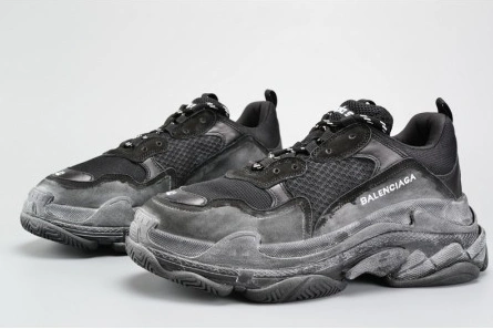 Fashion duplicate BALENCIAGA BLACK TRIPLE S TRAINER W06G01001 Trendy 4660