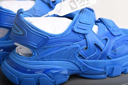 Close-to-original BALENCIAGA SANDAL ACREEN BLUE 617543-W2CC1-4000 Bold 8709