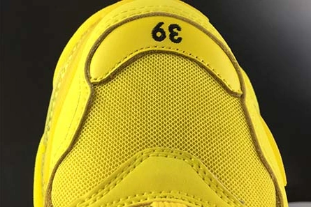 Close-to-original BALENCIAGE TRIPLE TRAINER ‘YELLOW 544351 W09O1 6501 Functional 2067