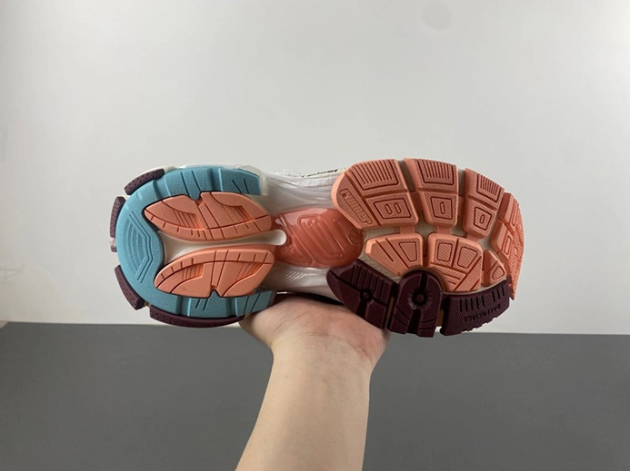 Parallel design Balenciaga Runner 772774-W3RNY-0326 Lightweight 7521