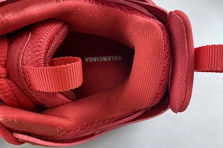 Clearance-priced Balenciaga Track 3.0 542023 W2LA1 6000 EyeCatching 2938