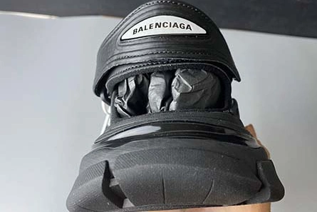 Low-cost Balenciaga Track Sandal 'Triple Black' 617542 W2CC1 1000 Resilient 3839