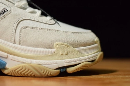 Value-driven Balenciaga Triple S White Suede  500597 W0971 9000 Lightweight 6217