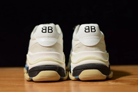 Value-driven Balenciaga Triple S White Suede  500597 W0971 9000 Lightweight 6217