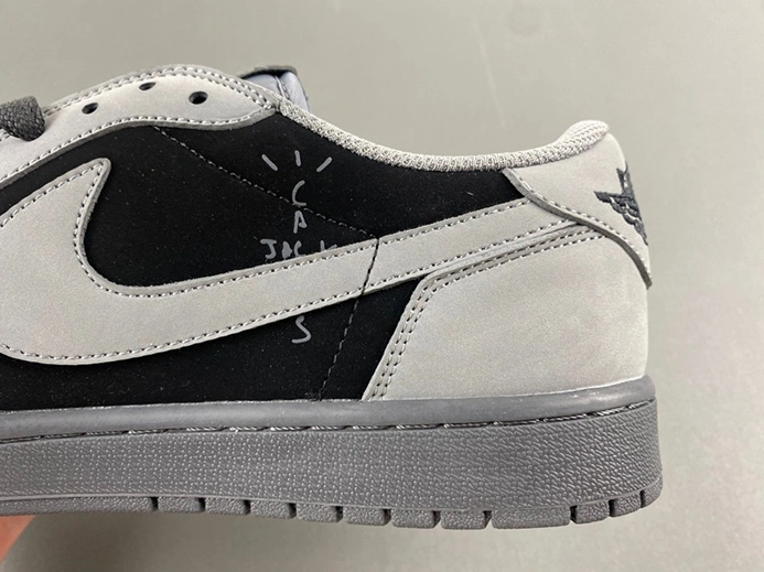 1:1 copy BestValue 6872 Travis Scott x Air Jordan 1 DM7866-775
