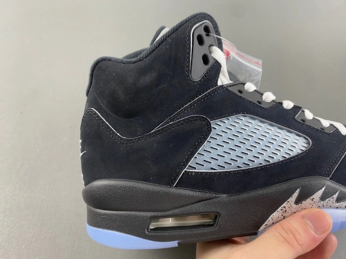 Designer inspired BestValue 7630 Air Jordan 5 “Black Metallic Reimagined” HF3975-001