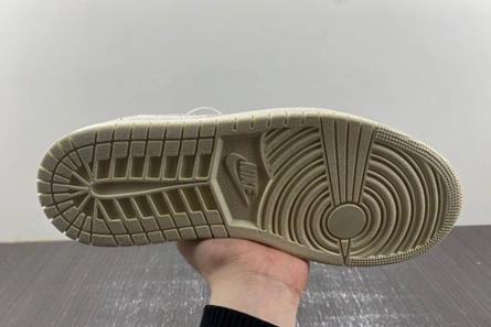 Luxury copy BestValue 9791 Travis Scott x Air Jordan 1 DM7866-601