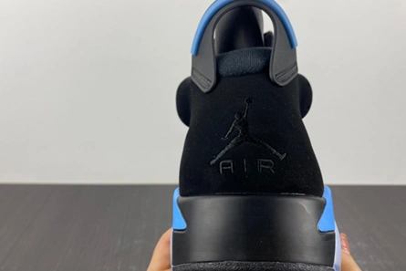 Clearance-priced Bold 5882 Jordan 6 Retro UNC 384664 006