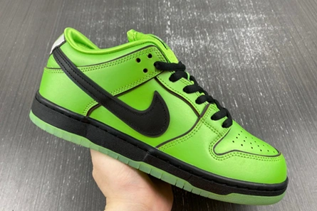 Close-to-original Bold 6734 The Powerpuff Girls x Nike SB Dunk Low FZ8319 300